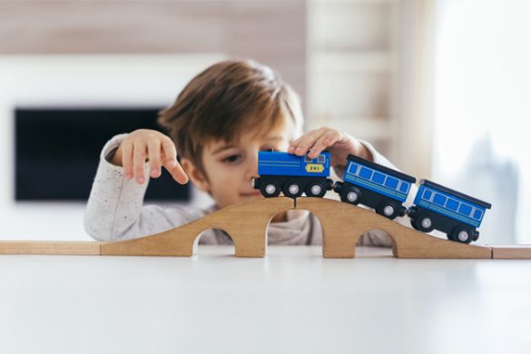 5 Ide Mainan Anak dari Bahan Bekas