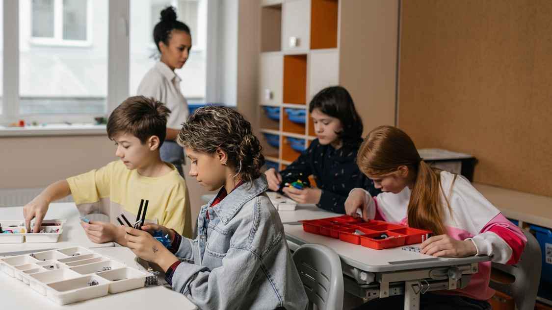 7 Tips Memilih SD untuk Anak, Jangan Hanya Fokus pada Prestasi Akademis