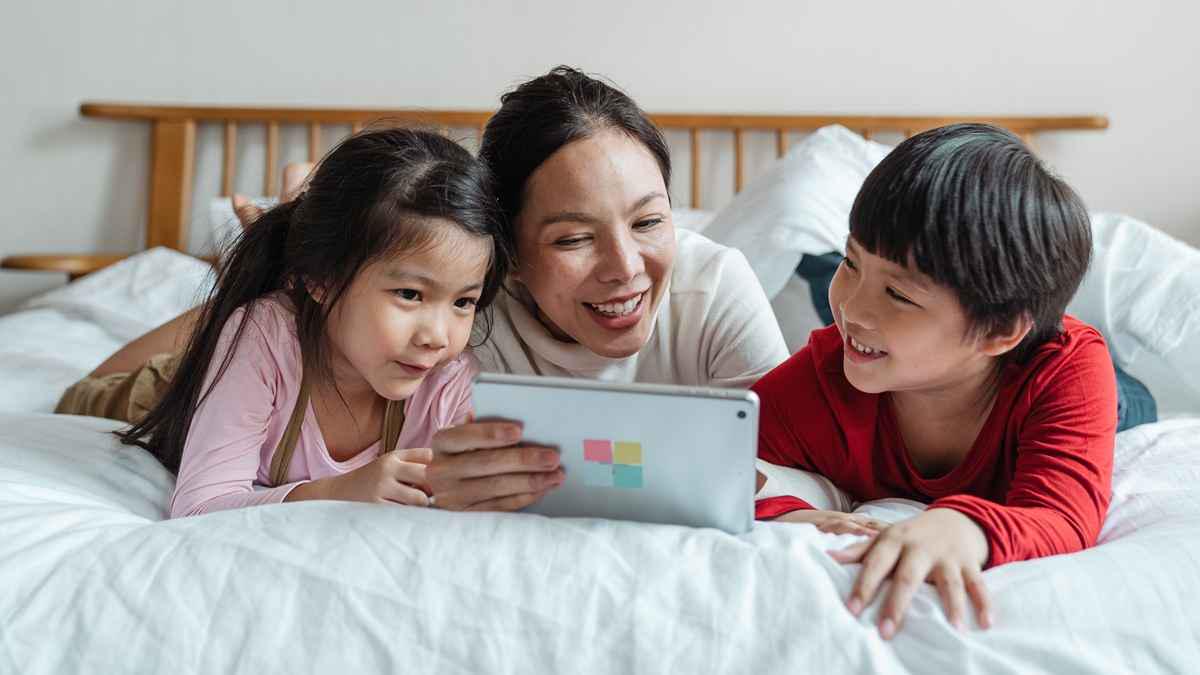 9 Rekomendasi YouTube Bernyanyi untuk Anak, Edukatif Sekaligus Menghibur!