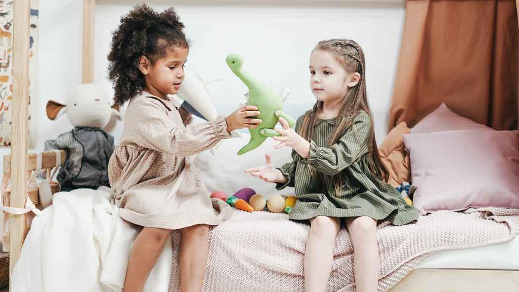 5 Tahap Keterampilan Sosial Anak Sesuai Usia, Asah Sejak Dini