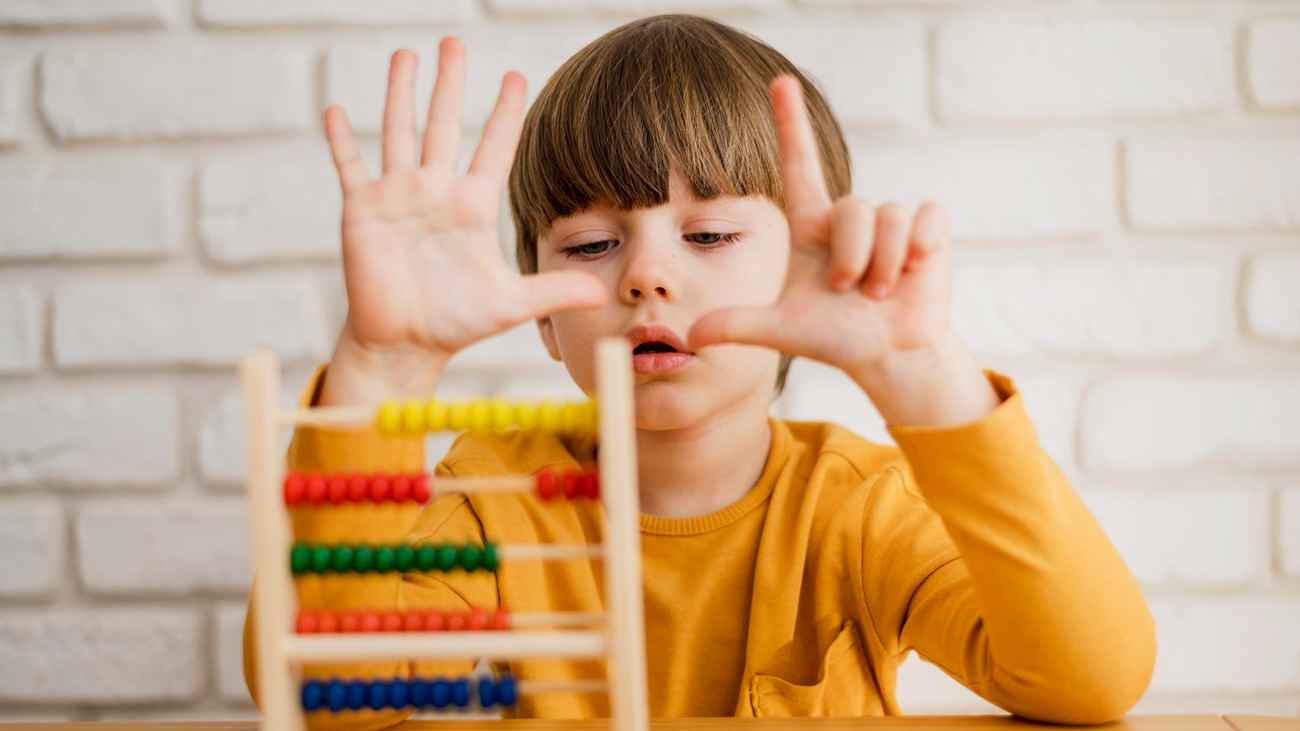 5 Cara Tingkatkan Keterampilan STEAM Anak, Latih Kemampuan Berpikir Kritis