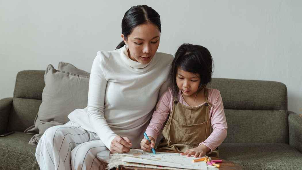 9 Cara Meningkatkan Motivasi Belajar Anak, Perlukah Menggunakan Reward?