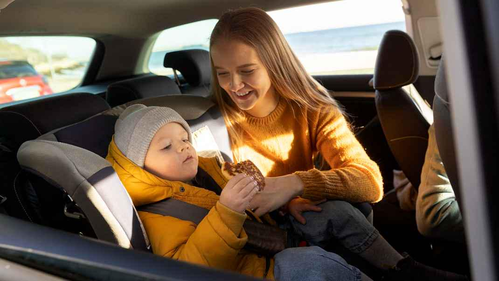 7 Tips Anak Tidak Rewel Saat Mudik Naik Mobil, Buruan Stok Camilan